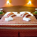 Novum & Hotel 3*