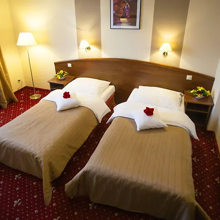 Novum & Niepołomice