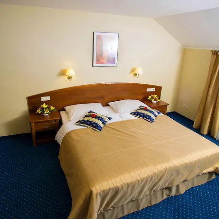 Hotel Novum & Niepołomice