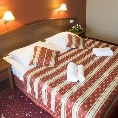 Novum & Hotel 3*