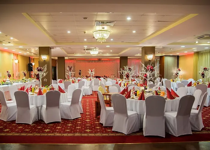 Novum & 3* Niepołomice