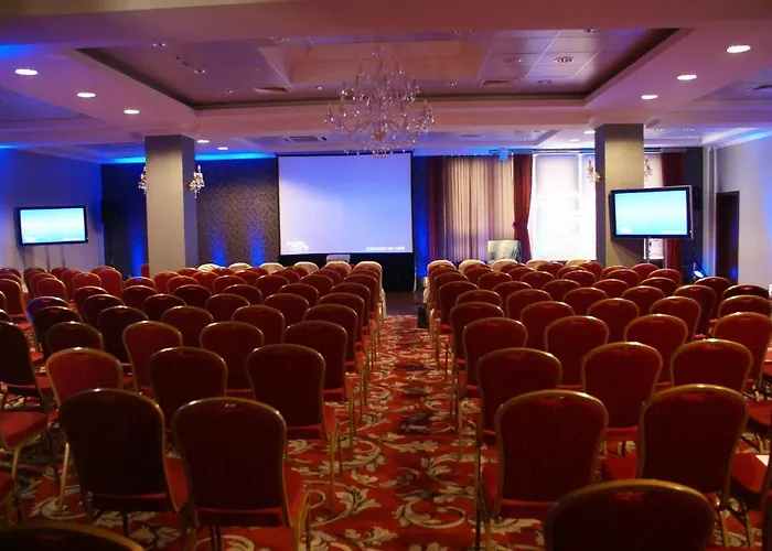 Novum & 3* Niepołomice